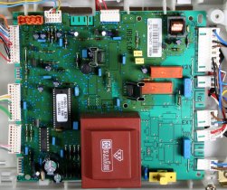 gw cxi e84019 pcb in situ.jpg